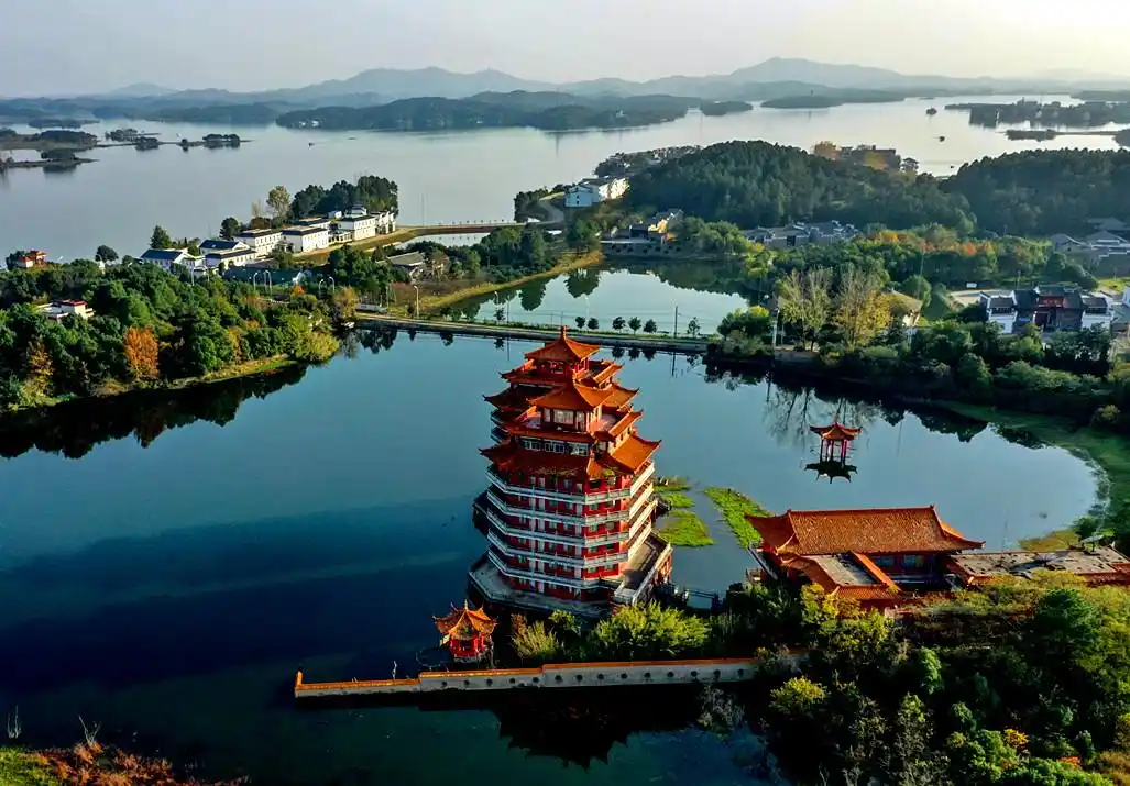 武汉常年降水分布特征_武汉水文资源_武汉地形地貌